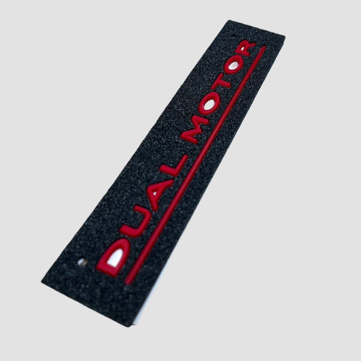 Dual Motor Embleem (verschillende kleuren)