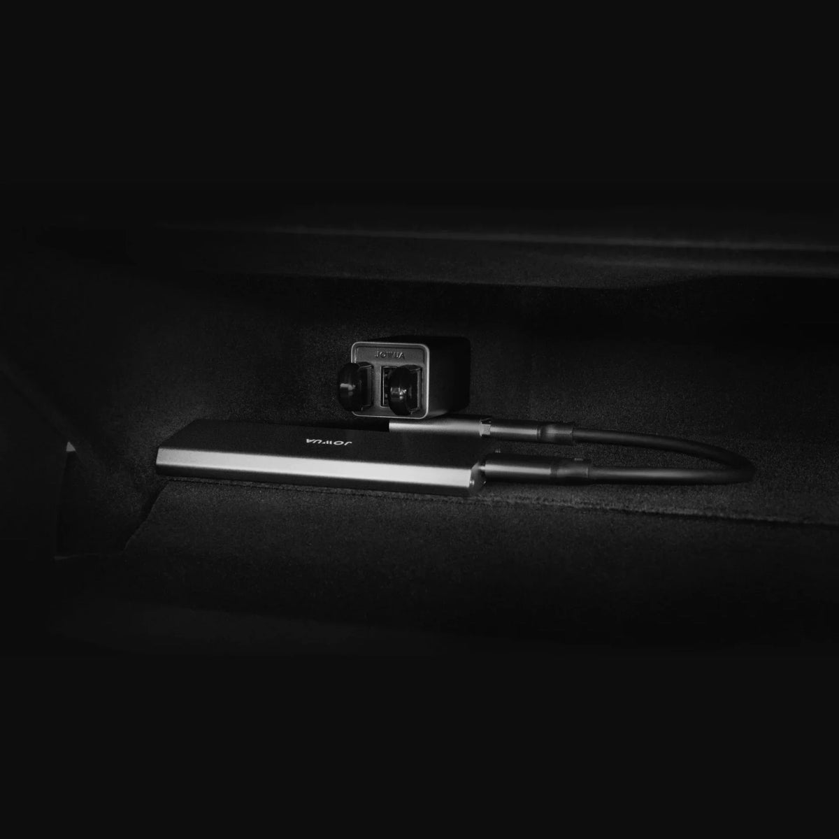 4-ports USB dashcam hub til Tesla Model 3 Highland – billede 5