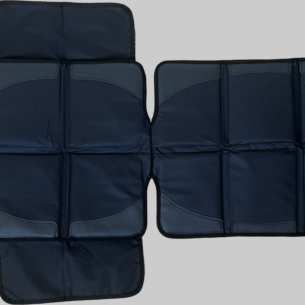 Ben je op zoek naar accessoires voor elektrische auto's? Bij GreenCarGear hebben we alles, van autoverzorgingsproducten, laders voor elektrische auto's, accessoires voor thuis opladen van elektrische auto's, en meer. Je vindt hier alle Tesla-accessoires, VW ID 4-accessoires en Ford Mustang Mach E-accessoires.
