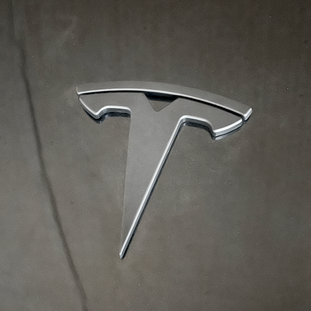 embleem tesla