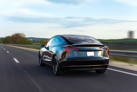 Tesla Model Y Standard – Elbil med lang rækkevidde til en skarp pris