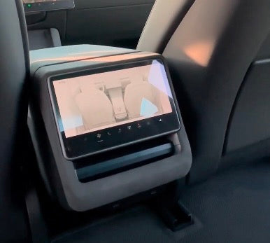 Alcantara frame voor middenconsole – Tesla Model 3 Highland
