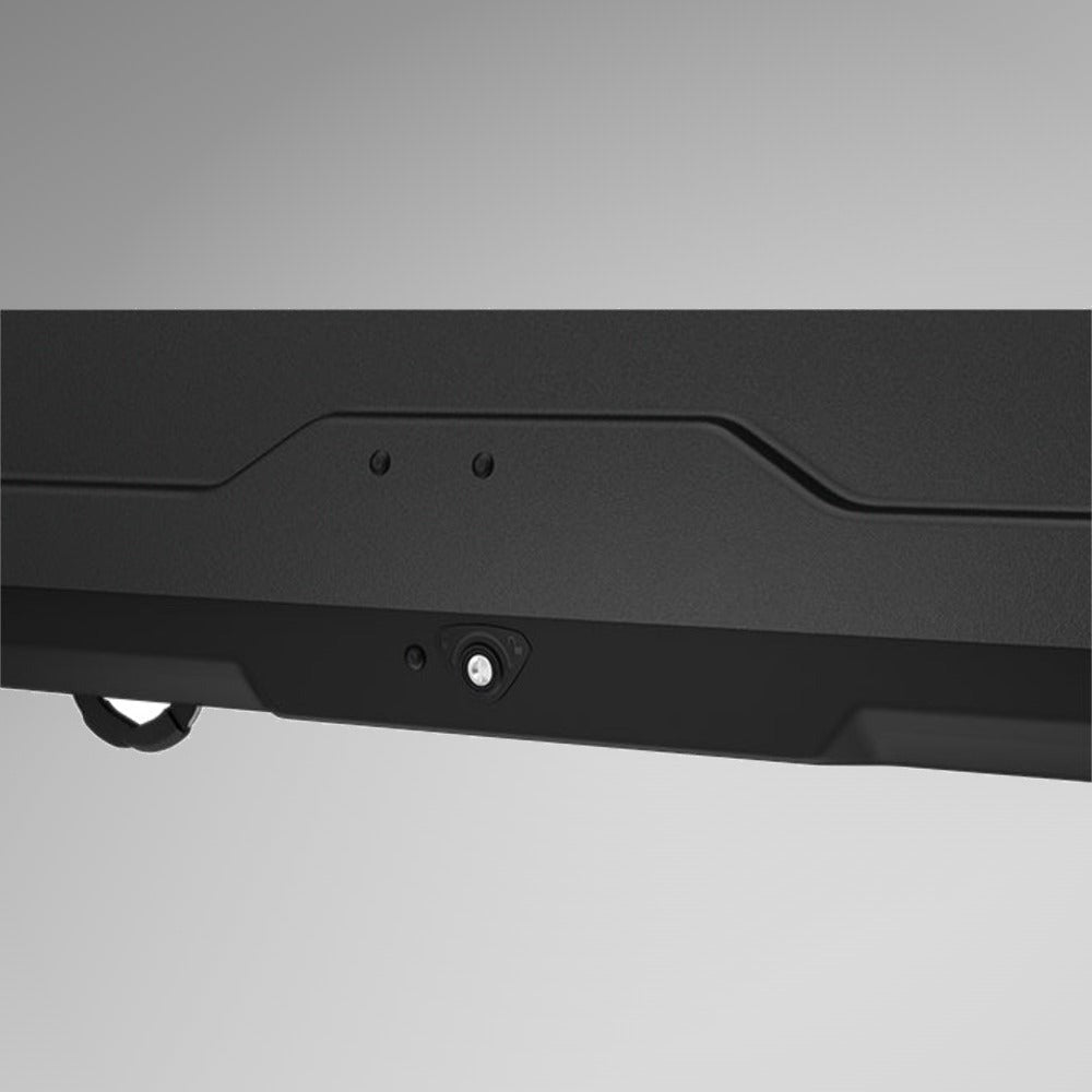 Thule Pulse 2 L Black Aeroskin sort tagboks, nærbillede af låsemekanisme og kant
