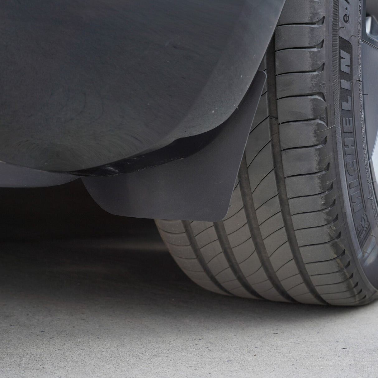 Spatlappen/mud flaps voor Tesla Model Y