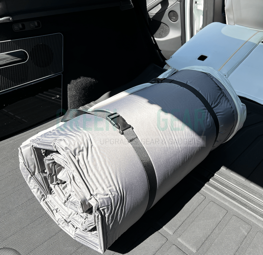 Ben je op zoek naar accessoires voor elektrische auto's? Bij GreenCarGear hebben we alles, van autoverzorgingsproducten, laders voor elektrische auto's, accessoires voor thuis opladen van elektrische auto's, en meer. Je vindt hier alle Tesla-accessoires, VW ID 4-accessoires en Ford Mustang Mach E-accessoires.