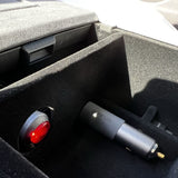 Opbergbox voor armleuning (met ingang voor 12v.) Past op Tesla Model 3/Y