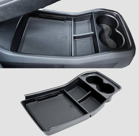 Gemonteerde en vrijgestelde afbeelding van de opbergoplossing voor de middenconsole van de Kia EV9