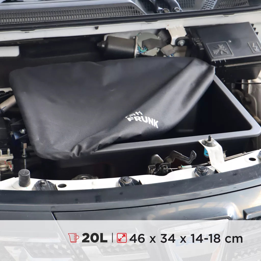 Rati frunk opbergdoos voor Dacia Spring met een capaciteit van 20L, afmetingen 46x34x14-18 cm.