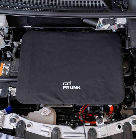 Rati frunk opbergdoos geïnstalleerd in de motorkap van een Hyundai Kona Electric
