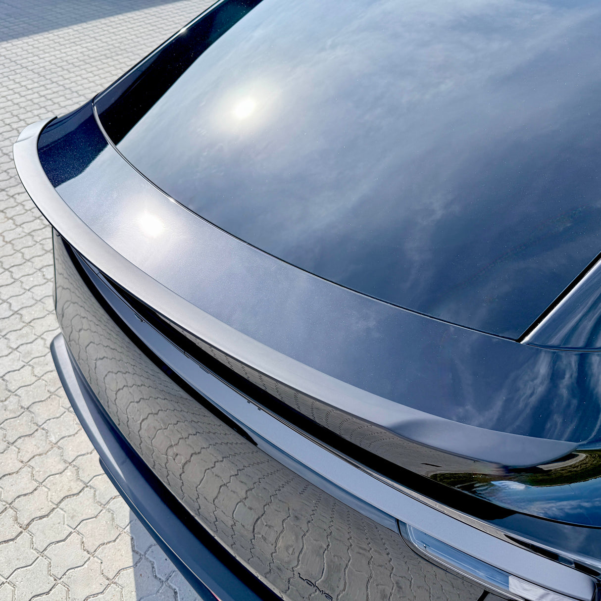 Tesla Pro Spoiler in ABS - Tesla Model Y Juniper 2025-
