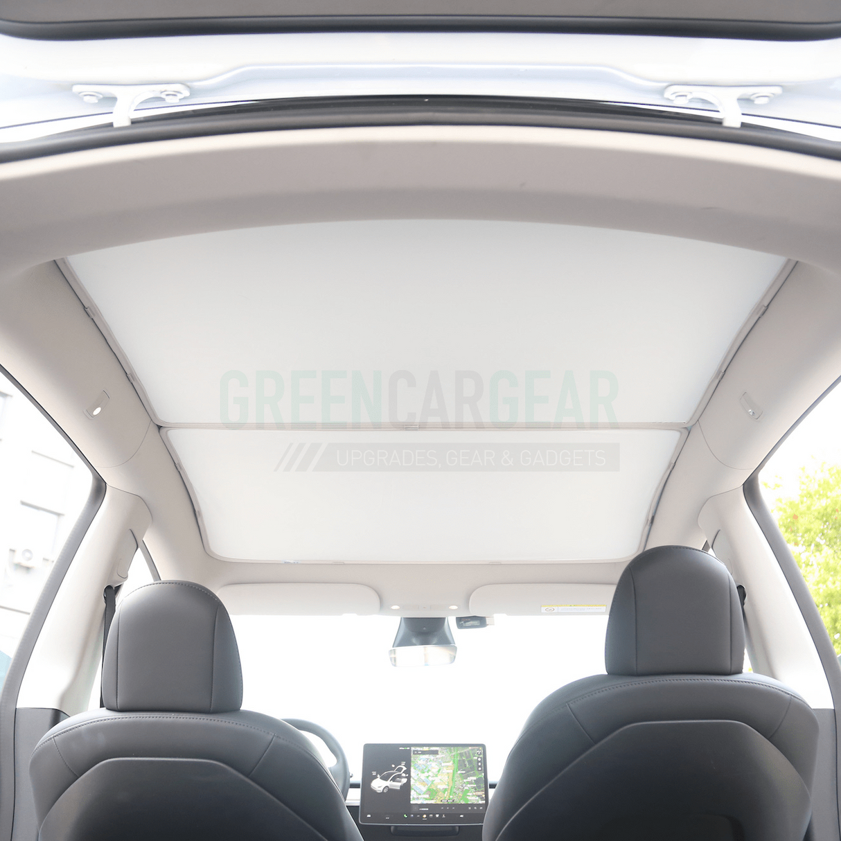 Ben je op zoek naar accessoires voor elektrische auto's? Bij GreenCarGear hebben we alles, van autoverzorgingsproducten, laders voor elektrische auto's, accessoires voor thuis opladen van elektrische auto's, en meer. Je vindt hier alle Tesla-accessoires, VW ID 4-accessoires en Ford Mustang Mach E-accessoires.