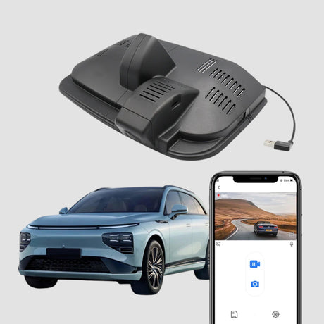 FitCamX dashcam voor XPENG G9, getoond met auto en smartphone-app voor opname.