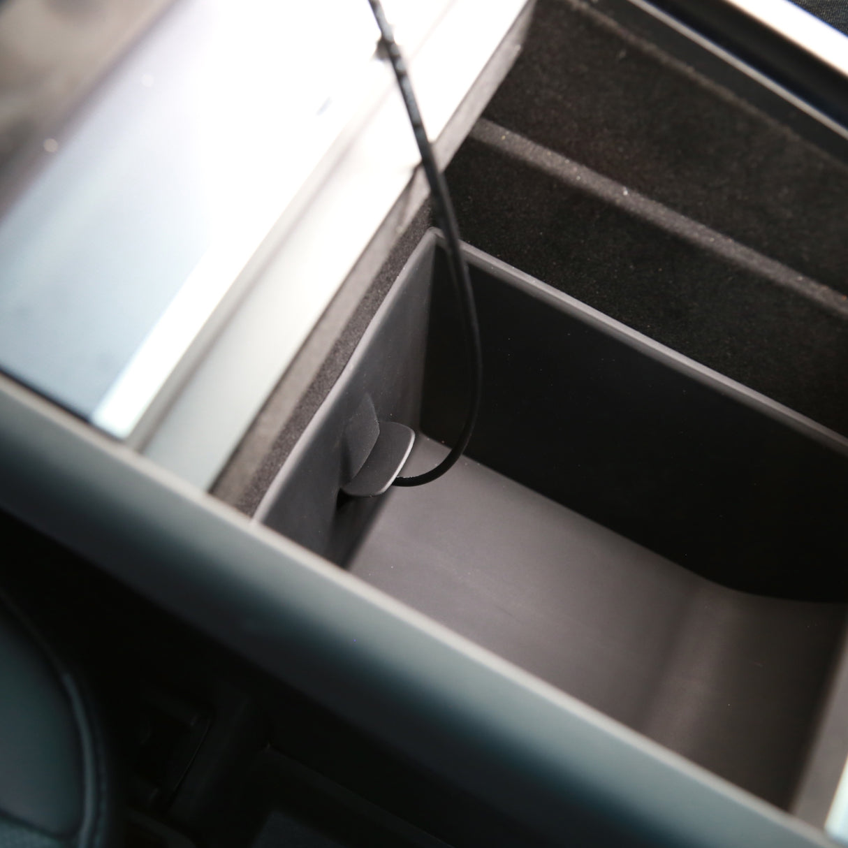 Silikonen inzetstuk voor middenconsole - Tesla Model Y Juniper