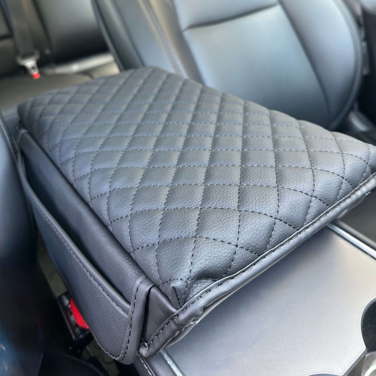 Cover voor armleuning - Tesla Model 3/Y