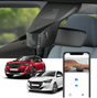 FitCamX dashcam voor Peugeot e-2008 gemonteerd in de auto, met app op de telefoon.